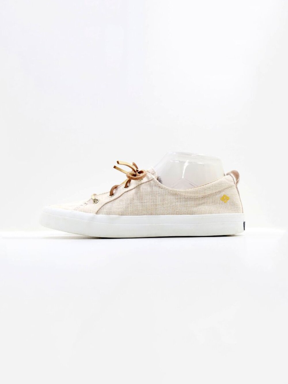 Sperry Crest Vibe Beige & Gold Canvas Low Top Sneakers - 8.5
